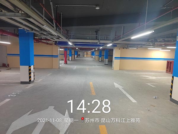 蘇州停車場環(huán)氧地坪漆多少一平方米？中穎價格合理